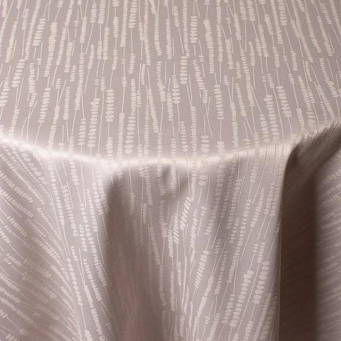 Скатерть овальная ТМ "ЦУМ" 150х220см 7421