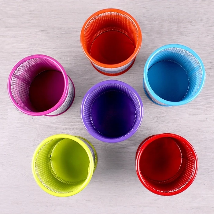 Стакан для  канцелярских принадлежностей "Darvish" 