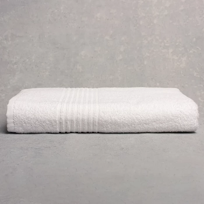Полотенце махровое ТМ "ЦУМ" белое 70х140 см