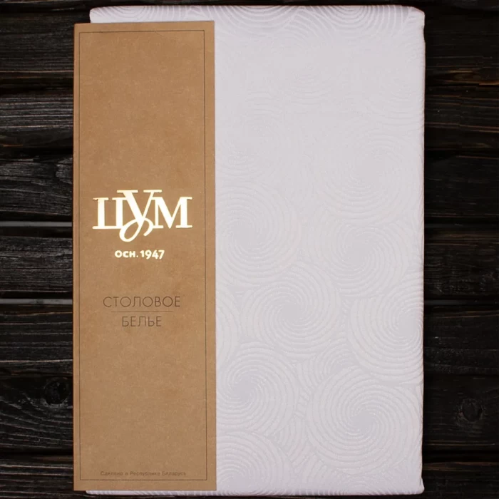 Скатерть овальная ТМ "ЦУМ" 150х220см 2920