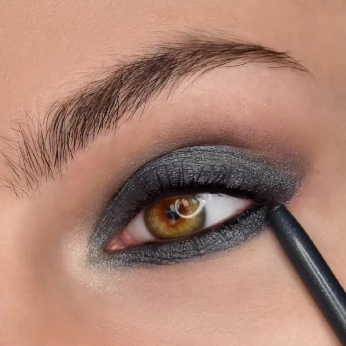 Карандаш для глаз Relouis Artistic Color Kajal Contour