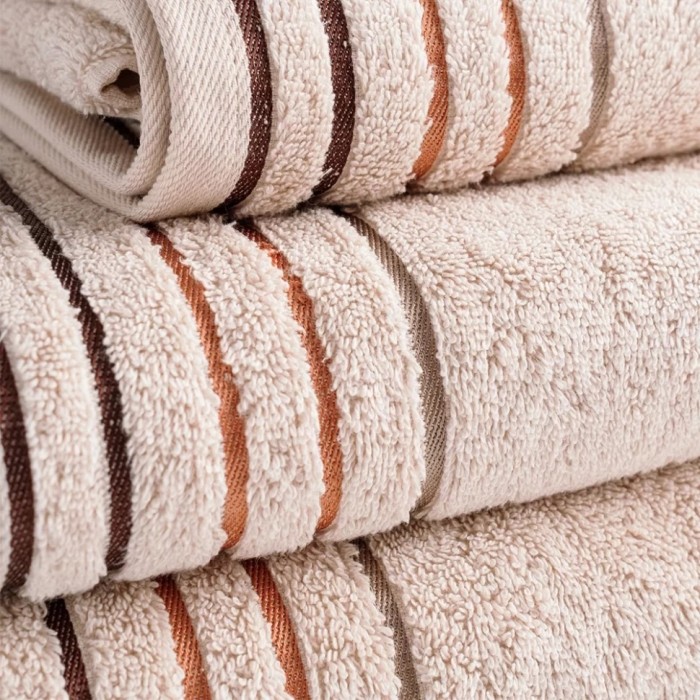 Полотенце махровое ТМ «ЦУМ» Хавана 3242 L272 светло-бежевый 70х140см