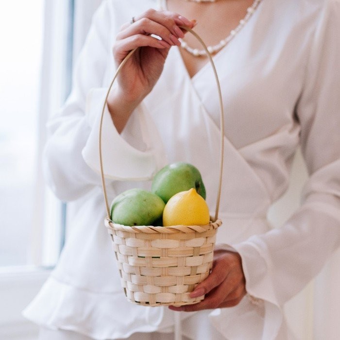 Корзина плетеная бамбук, D13xH9.5/28см натуральный