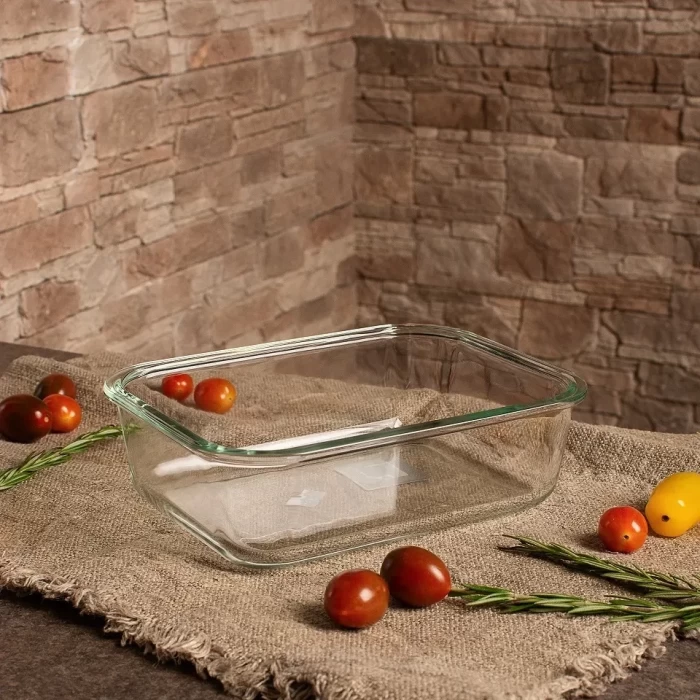 Контейнер из жаропрочного стекла со съёмной крышкой 1.5 л