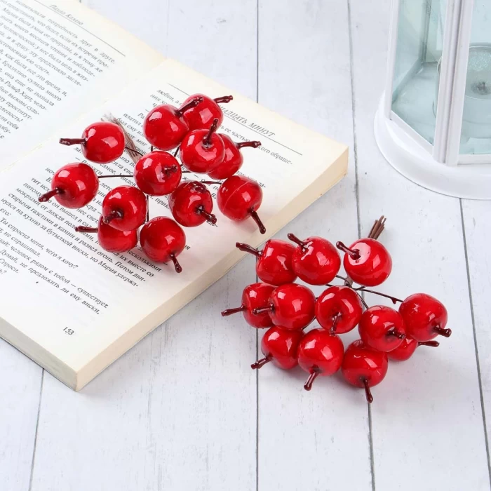  Ветка декоративная ягоды вишни Ladecor 11см