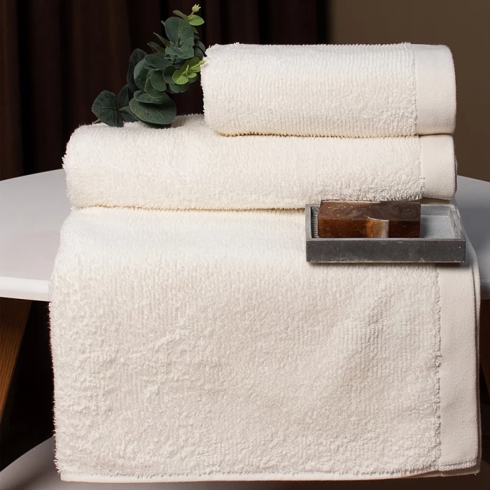 Полотенце махровое ТМ "ЦУМ" белый 70х140 см