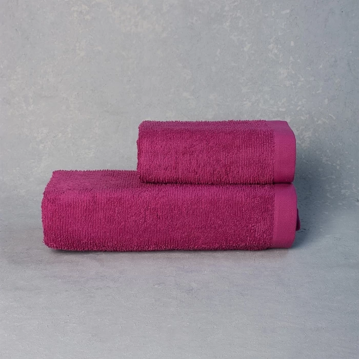 Полотенце махровое ТМ "ЦУМ" винный 70х140 см