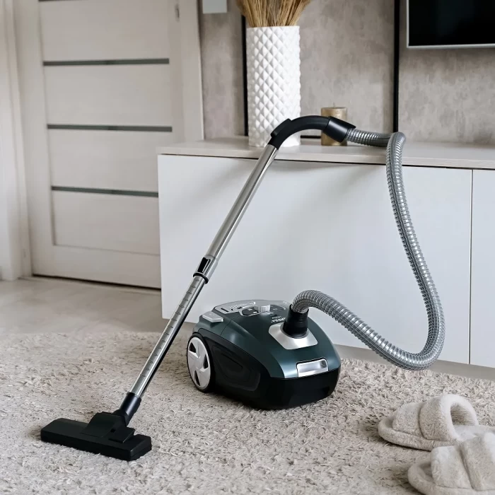 Пылесос Aresa AR-2403