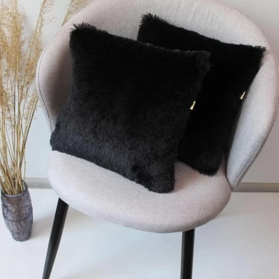 Подушка декоративная Matex Plush черный 35х35