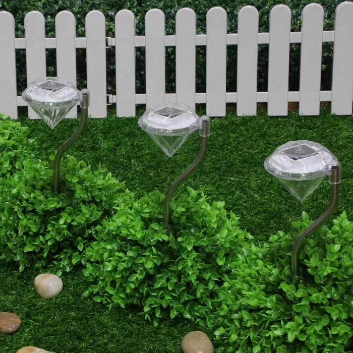 Фонарь садовый Inbloom Бриллиант на солнечной батарее