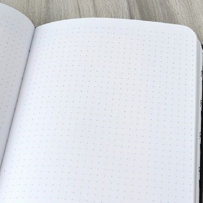 Точкабук Девушка-земля 72 л