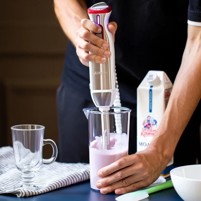 Кухонный комбайн Aresa AR-1702