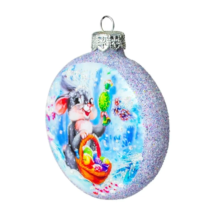  Елочная игрушка стеклянная декорированная Медальон-Зайчик с корзинкой